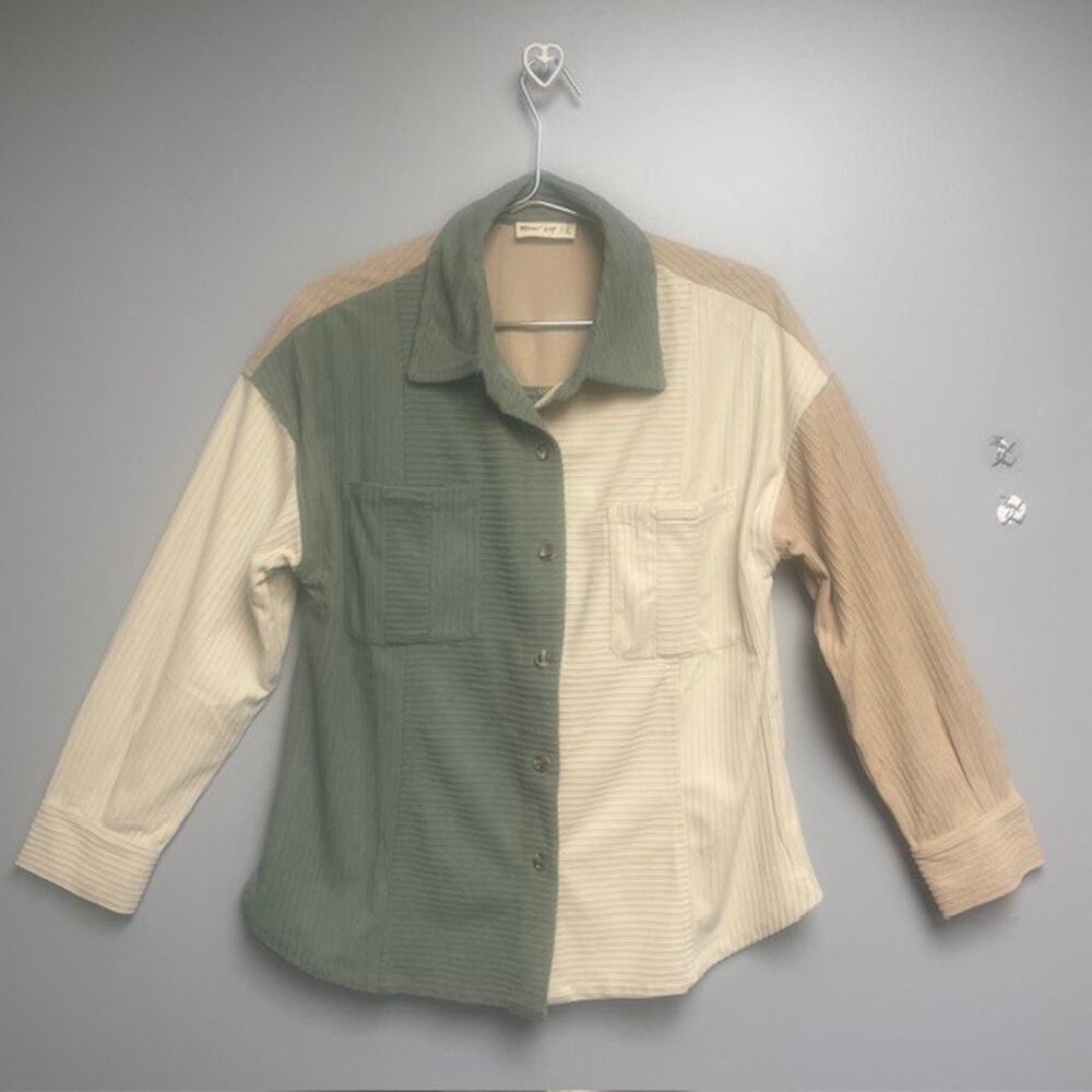 New In-Tan Green Beige Front Button Women's Shacket Jacket - Size S
